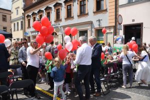 Piknik na kluczborskim rynku z udziałem wszystkich przedszkolaków Gminy Kluczbork